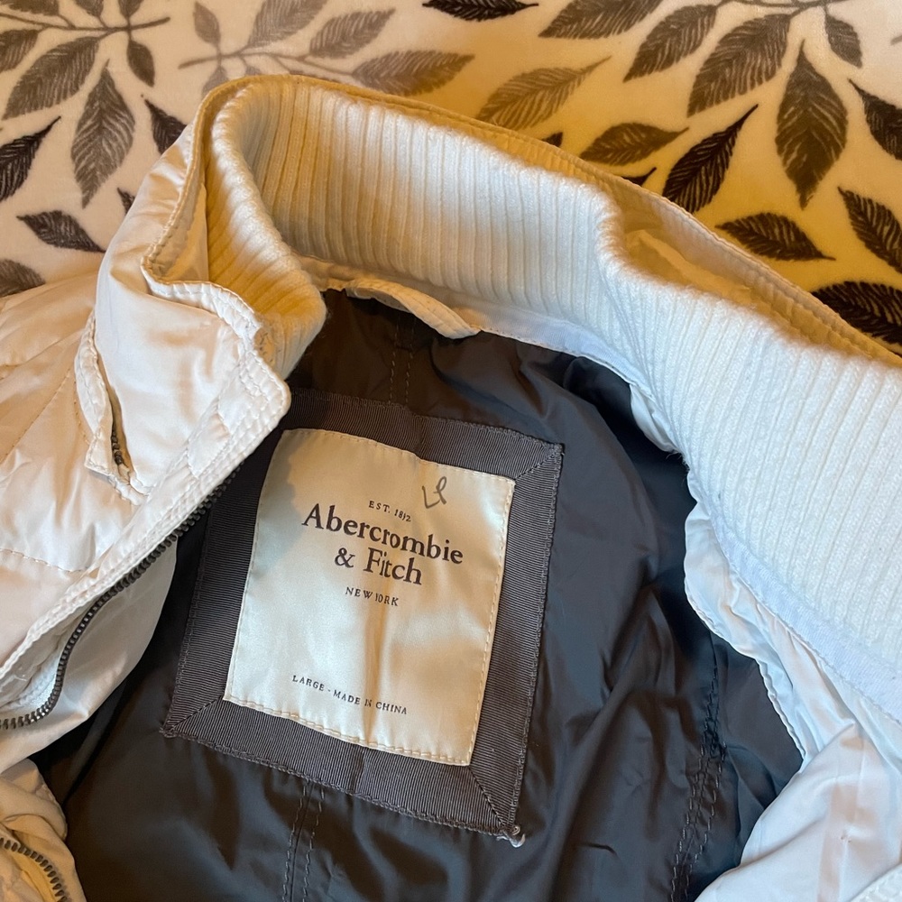 White Abercrombie and Fitch jacket Large